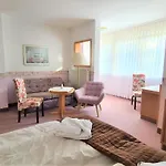 Hotel Familien-hotel Am Traenkbachtal Frauenwald