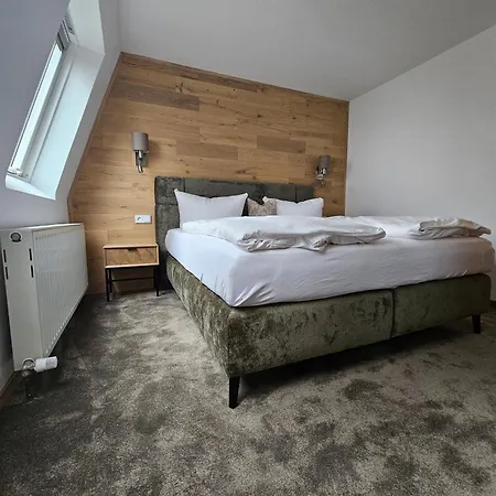 Familien-hotel Am Traenkbachtal Hotel