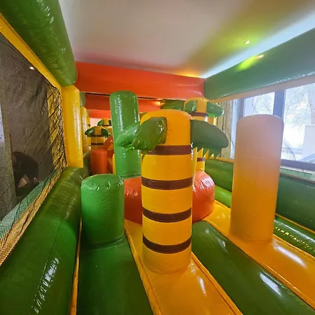 Familien-hotel Am Traenkbachtal ホテル 3*