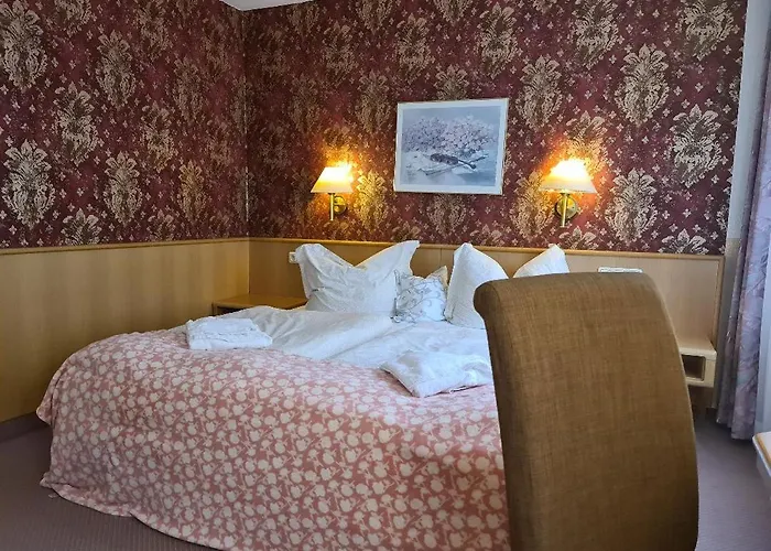 Familien-hotel Am Traenkbachtal Otel 3*