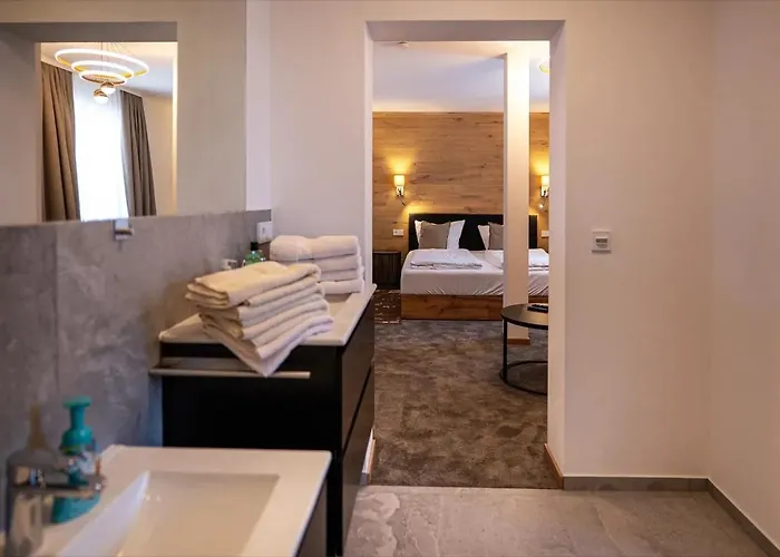 Отель Familien-hotel Am Traenkbachtal 3*