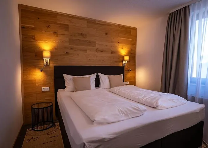 Familien-hotel Am Traenkbachtal Отель Фрауэнвальд