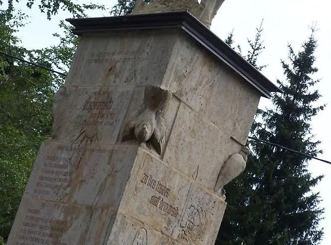 Отель Familien-hotel Am Traenkbachtal 3*